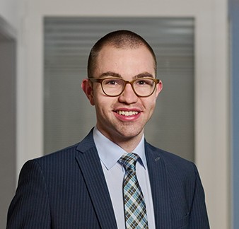 Porträt Dr. iur. Jonas Wolfisberg, Rechtsanwalt und Notar