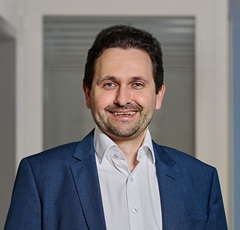 Porträt Manuel Bucher, Rechtsanwalt, Notar und Partner