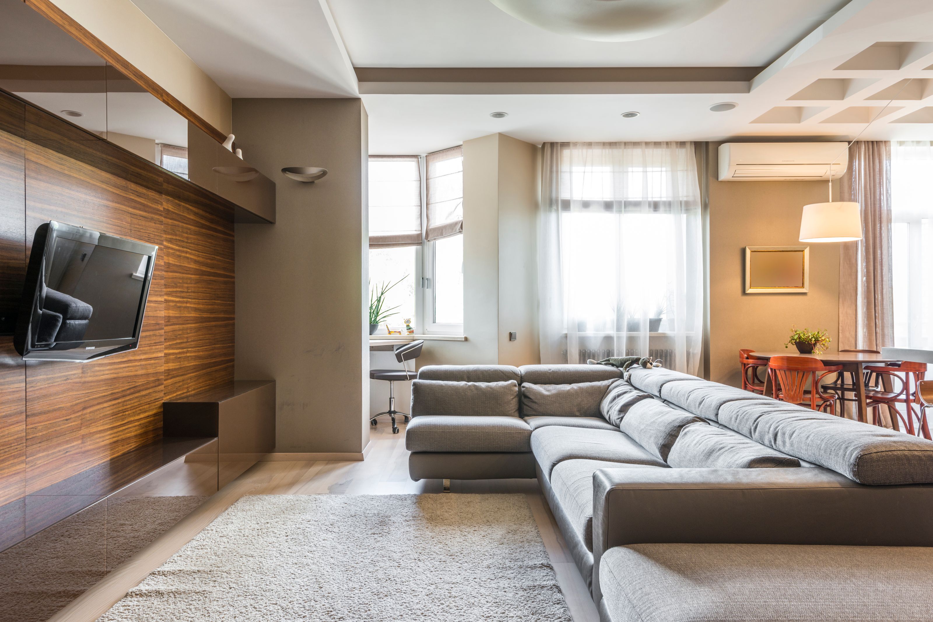 Helles Wohnzimmer einer Wohnung