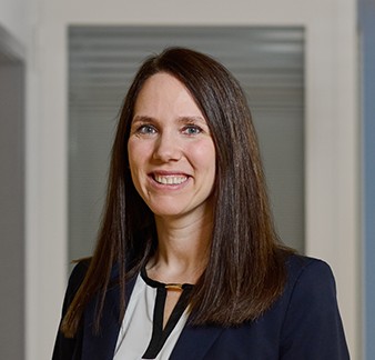 Porträt Patricia Strub, Rechtsanwältin und Notarin